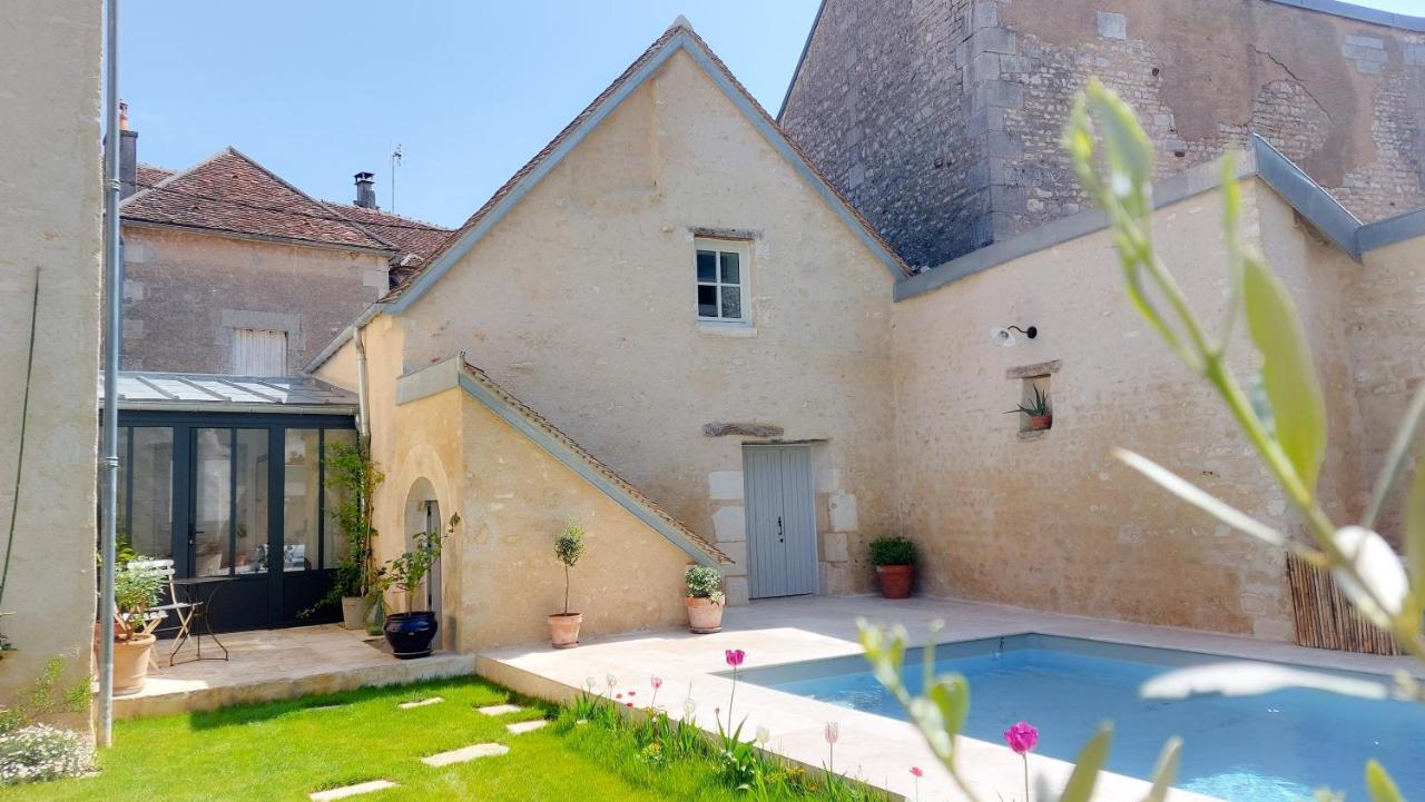 Hotel La Croix Au Maitre Coulanges-la-Vineuse Exteriér fotografie